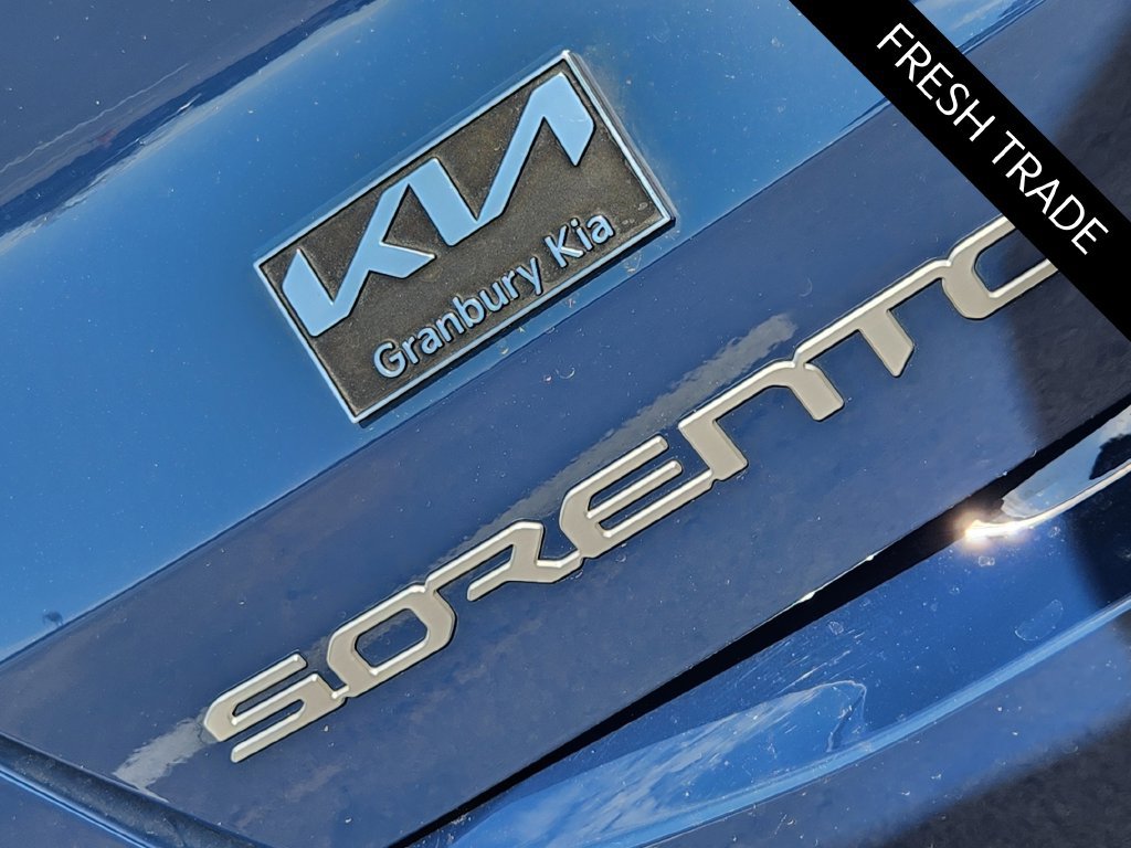 Certified 2025 Kia Sorento S w/ Panoramic Sunroof Package FWD image 7