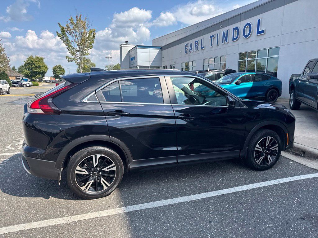 Used 2024 Mitsubishi Eclipse Cross AWD image 5