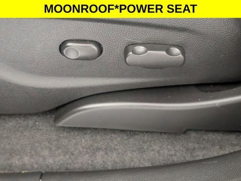 Used 2015 Buick Encore Convenience FWD image 14