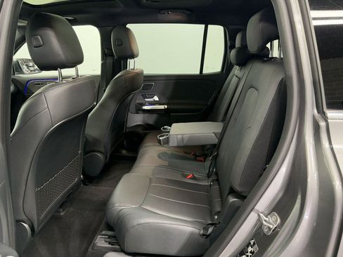 Used 2023 Mercedes-Benz EQB 300 4MATIC w/ Pinnacle Package image 26