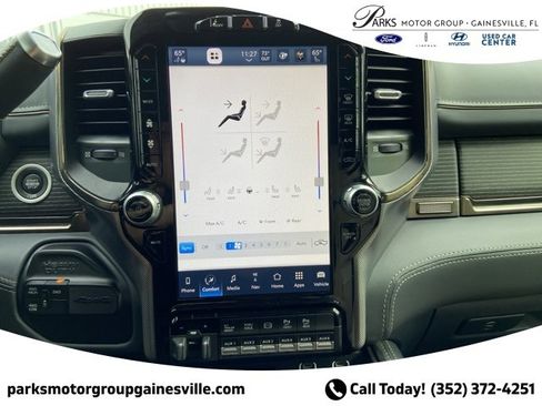 Used 2022 RAM 3500 Limited image 25