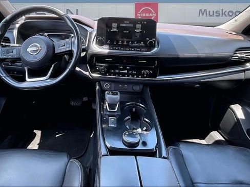 Used 2023 Nissan Rogue SL w/ SL Premium Package AWD/4WD image 7