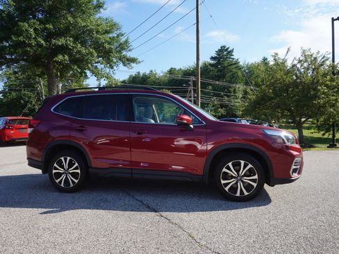 Used 2021 Subaru Forester Limited AWD/4WD image 4
