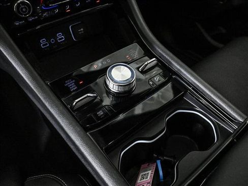 Used 2021 Jeep Grand Cherokee L Overland w/ Luxury Tech Group IV AWD/4WD image 12