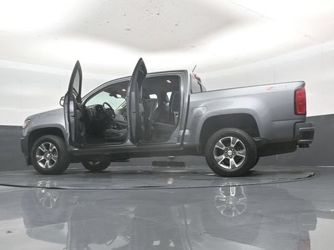 Used 2020 Chevrolet Colorado Z71 AWD/4WD image 59
