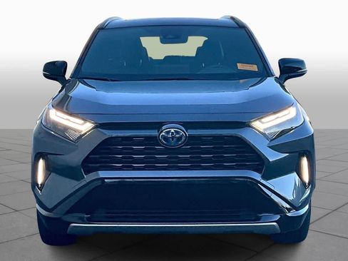 Used 2022 Toyota RAV4 XSE image 4