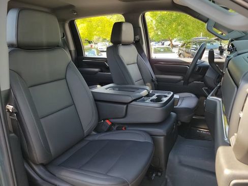 Used 2025 Chevrolet Silverado 2500 LT w/ Trail Boss Package AWD/4WD image 12