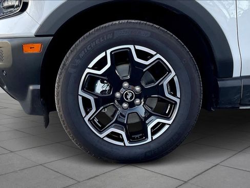 Used 2025 Ford Bronco Sport Outer Banks w/ Outer Banks Tech Package+ image 10