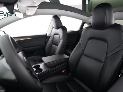 Used 2025 Tesla Model Y Performance AWD/4WD image 4