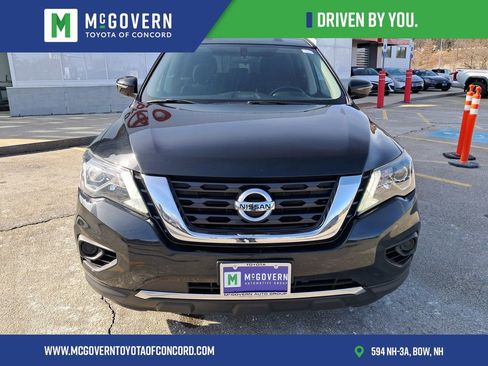 Used 2019 Nissan Pathfinder S AWD/4WD image 7