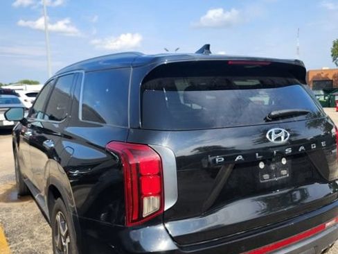 Used 2024 Hyundai Palisade Limited AWD/4WD image 6