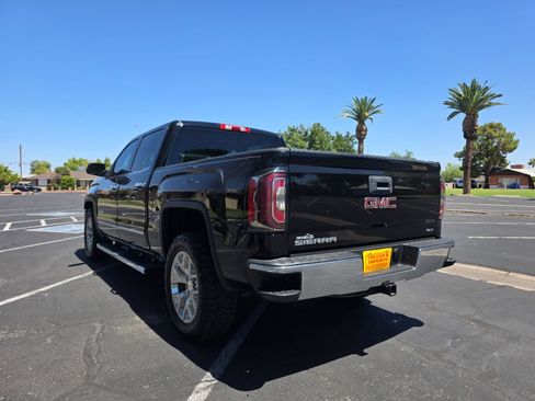 Used 2018 GMC Sierra 1500 SLT w/ SLT Premium Package RWD image 7