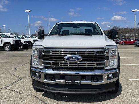 New 2024 Ford F550 4x4 Regular Cab Super Duty image 8