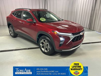 Used 2025 Chevrolet Trax LT