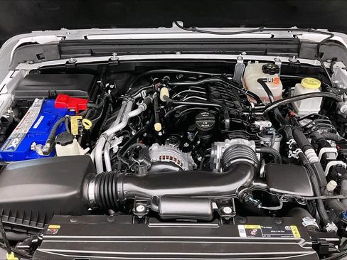 Used 2022 Jeep Gladiator Rubicon w/ LED Lighting Group AWD/4WD image 29