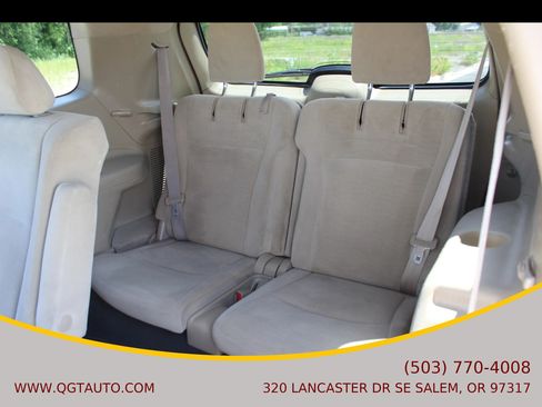 Used 2011 Toyota Highlander 2WD w/ Tech Pkg image 16