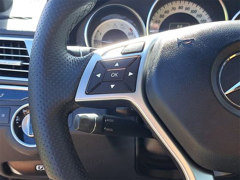 Used 2016 Mercedes-Benz E 400 4MATIC Coupe image 22