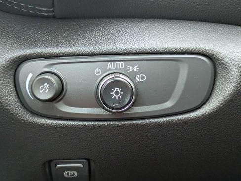 Certified 2022 Chevrolet Blazer LT FWD image 14