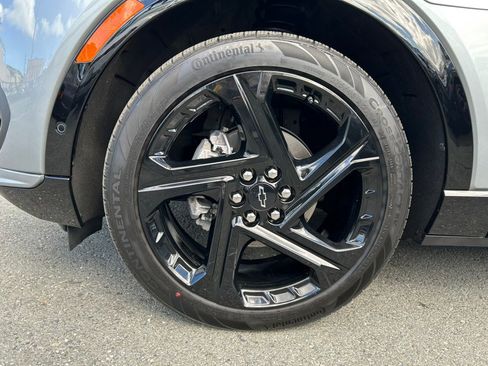 Used 2024 Chevrolet Equinox EV RS image 64