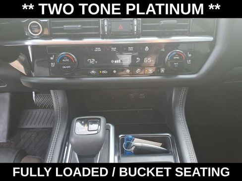 Used 2024 Nissan Pathfinder Platinum AWD/4WD image 23