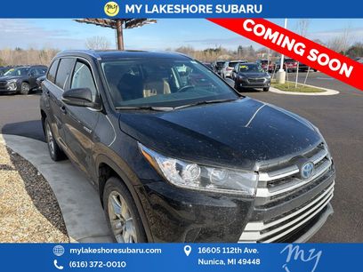 Used 2018 Toyota Highlander Limited w/ Protection Package #3