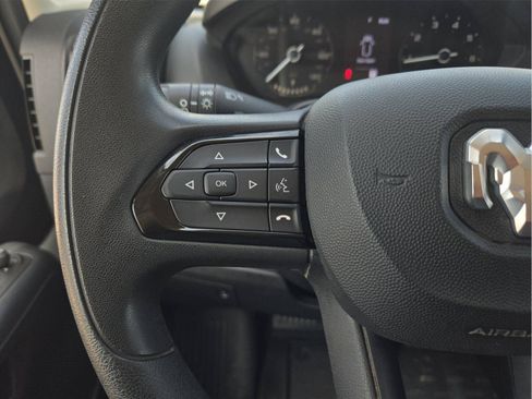 Used 2025 RAM ProMaster 2500 w/ Convenience Group FWD image 15