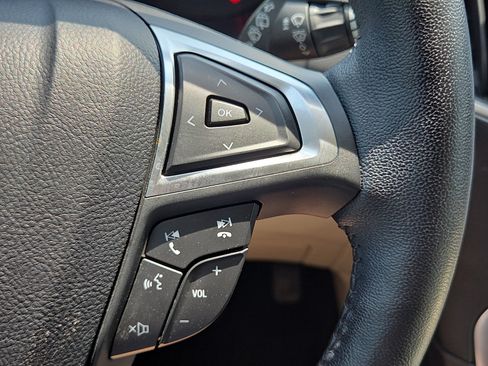 Used 2023 Ford Edge Titanium w/ Cargo Accessory Package AWD/4WD image 22