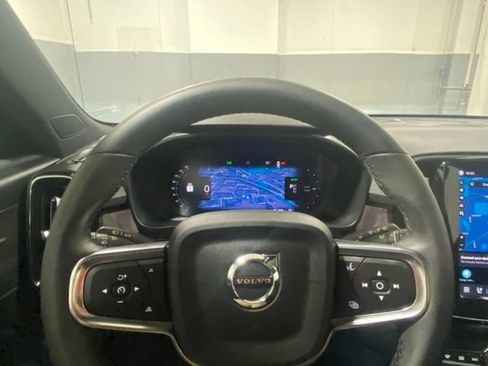 Used 2023 Volvo XC40 Recharge Ultimate w/ Protection Package Premier AWD/4WD image 15