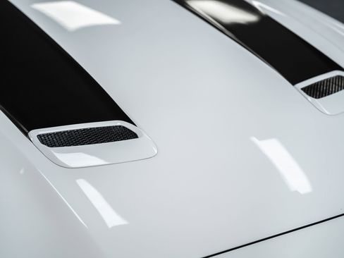 Used 2020 Ford Mustang Premium image 18