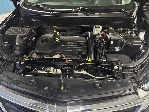 Used 2022 Chevrolet Equinox LT image 41