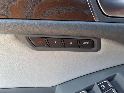 Used 2015 Audi Q5 2.0T Premium Plus w/ Technology Package image 9