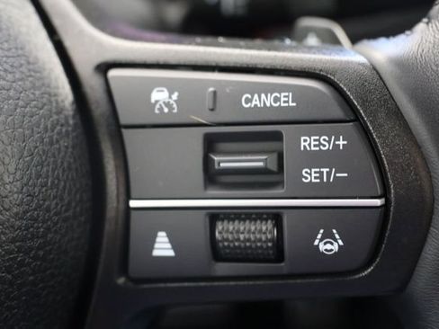 Used 2025 Honda Accord Sport image 12