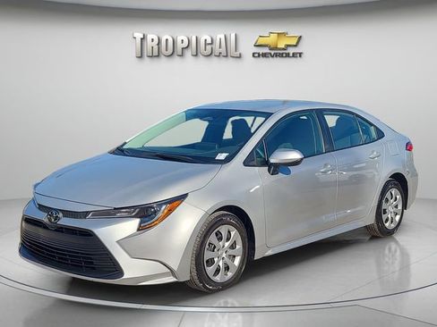 Used 2024 Toyota Corolla LE FWD image 1