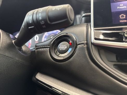 Used 2024 Jeep Compass Limited w/ High Altitude Package image 24