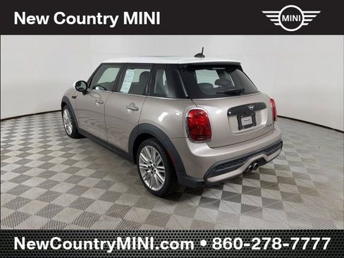 Used 2022 MINI Cooper S image 5