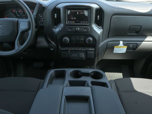 New 2026 Chevrolet Silverado 1500 Custom Trail Boss w/ Turbomax Blackout Package AWD/4WD image 12