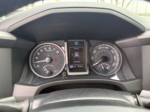 Used 2023 Toyota Tacoma TRD Sport AWD/4WD image 12