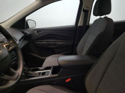 Used 2017 Ford Escape S FWD image 17