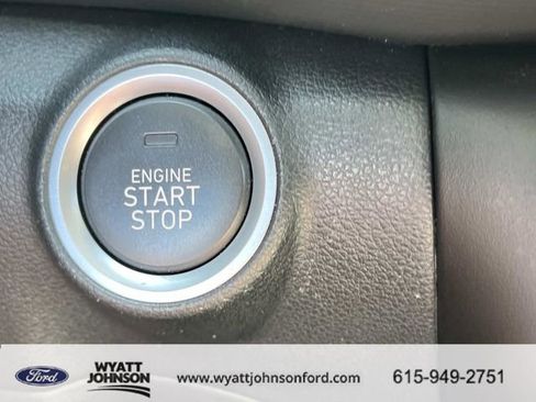 Used 2023 Hyundai Kona SEL AWD/4WD image 35
