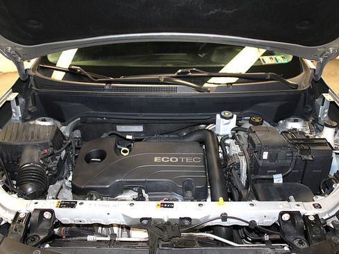 Used 2018 Chevrolet Equinox LT AWD/4WD image 41