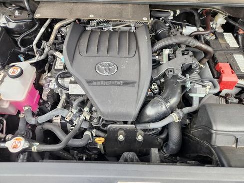 Certified 2026 Toyota Highlander Limited AWD/4WD image 32