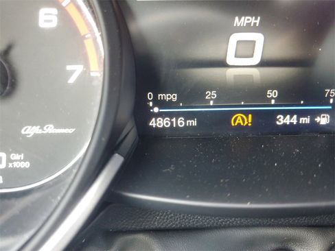 Used 2019 Alfa Romeo Stelvio Ti Sport w/ Quick Order Package 22S Sport image 34