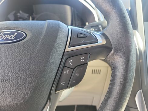 Used 2024 Ford Edge Titanium AWD/4WD image 25