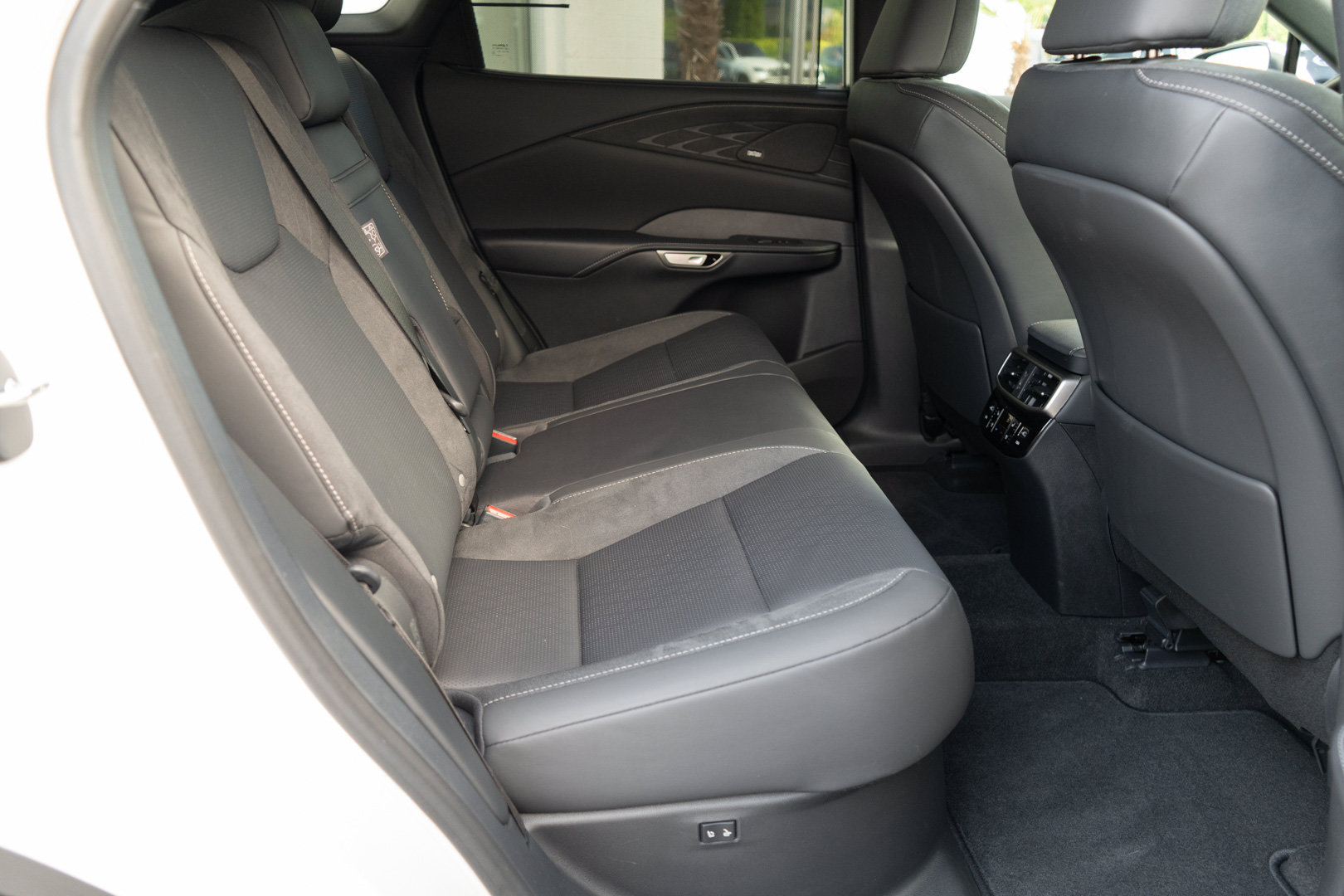 Used 2026 Lexus RX 350 AWD w/ Convenience Package image 43