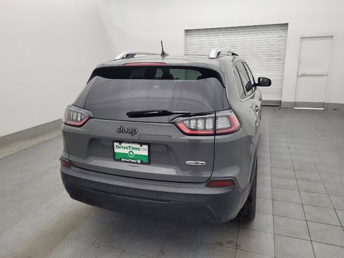 Used 2019 Jeep Cherokee Latitude Plus image 7