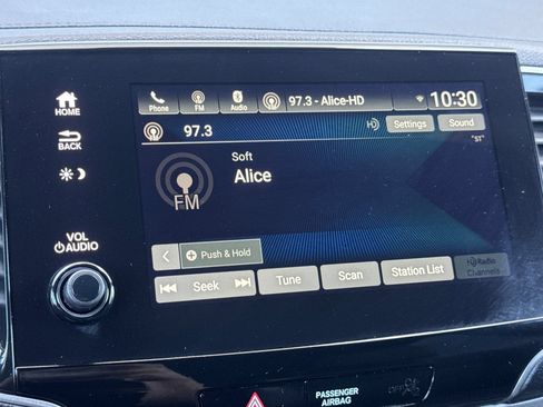 Used 2023 Honda Passport EX-L image 18