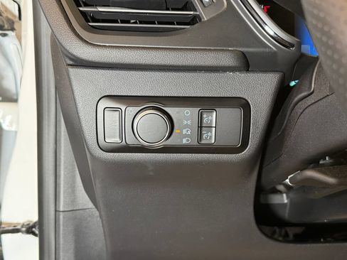 Used 2024 Ford Escape ST-Line w/ Tech Pack #1 AWD/4WD image 18