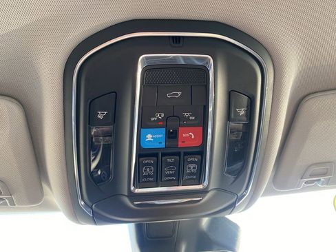 Used 2024 Jeep Grand Cherokee Limited 4xe image 38