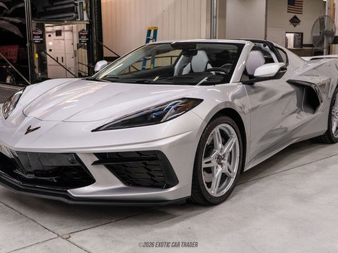 Used 2020 Chevrolet Corvette Stingray Premium Cpe w/ 3LT Preferred Equipment Group image 14