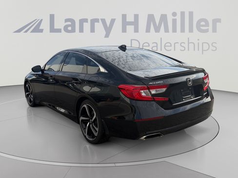 Used 2022 Honda Accord Sport image 3